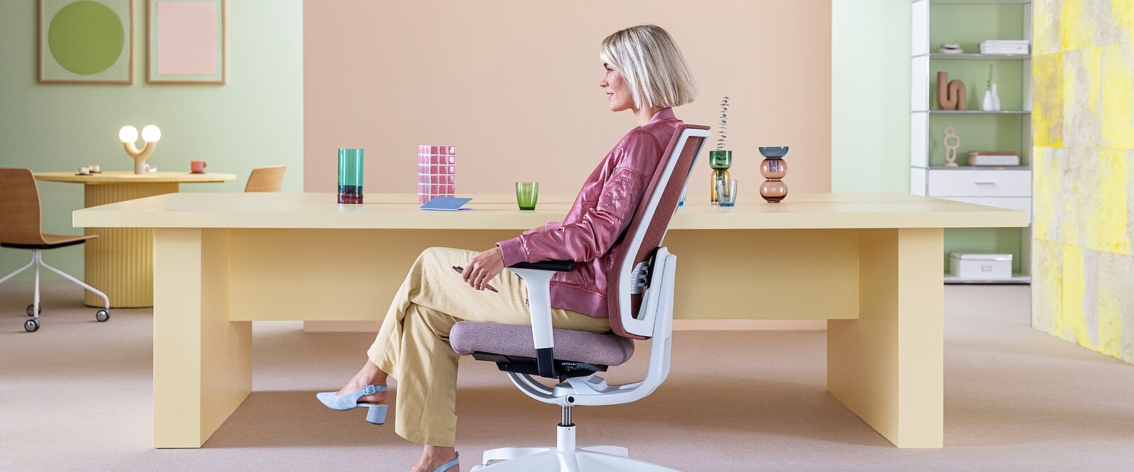 Para satisfacer las necesidades de un nuevo mundo laboral.